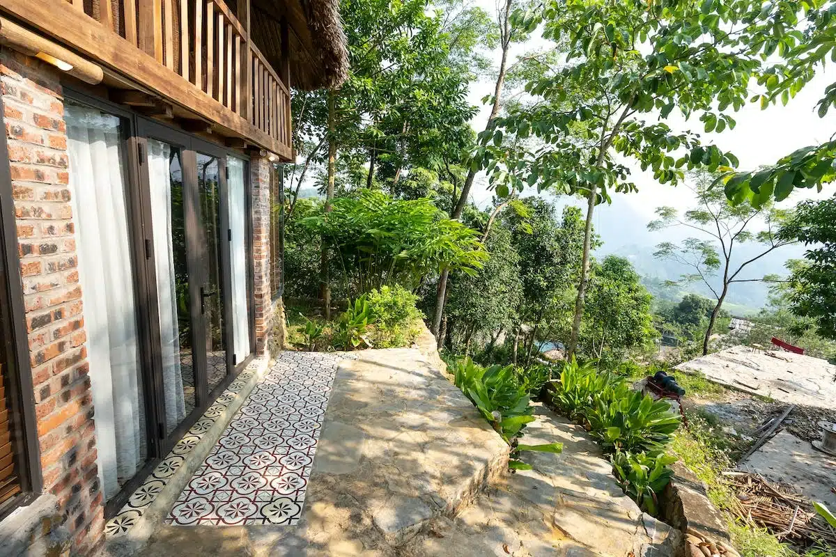voyage  homestay