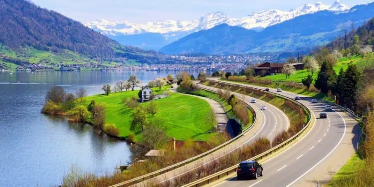 Circuit organisé en Suisse en camping-car